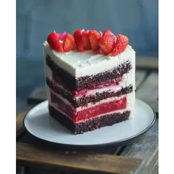 Торт Сельдерей-Клубника-Роза (Наталья Оленникова, imbir_gvozdika)