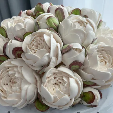 Корзина с белыми пионами из зефира (Анна Иванова) @buket_zefira_rnd