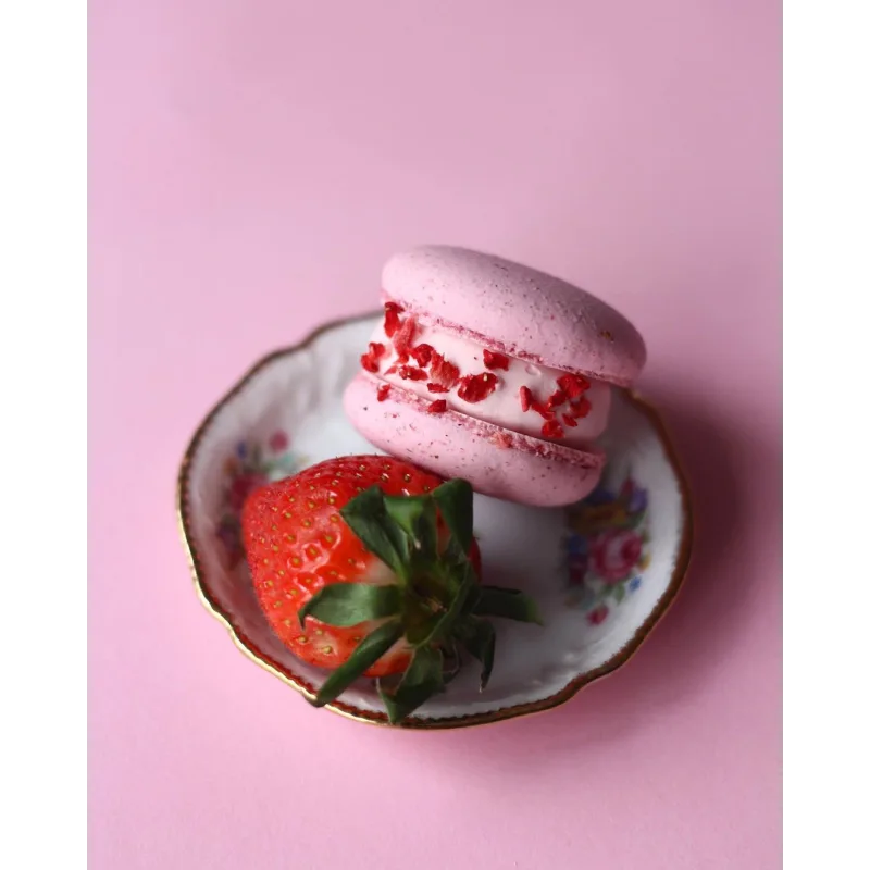 Макарон "Strawberry - Milkshake" (sweetsbyalice)