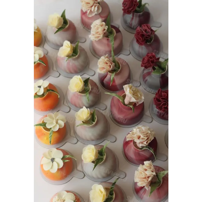 Видео урок "Вазочки с цветами" (Виктория Углева)