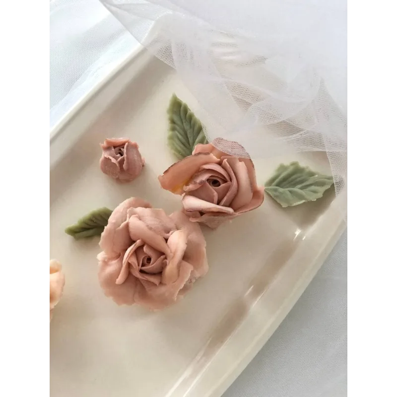 [Cake pro] Онлайн курс "Кремовые цветы" (Елена Решетняк)