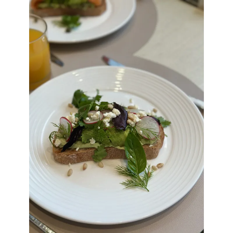 [Novikov school] Завтрак дома как в ресторане (Лиза Батт)