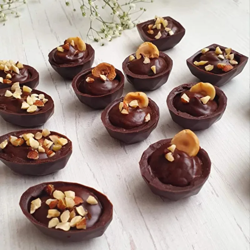 Курс "Корпусные конфеты" (ganacheschool)