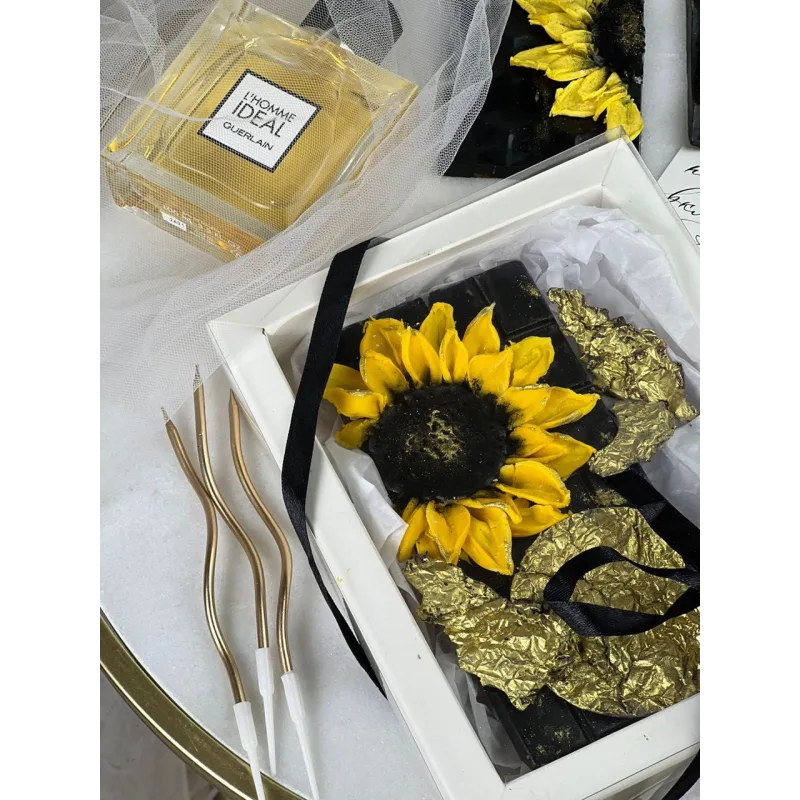 Уникальный курс по скульптурным цветам из шоколада (Екатерина Завирюха)