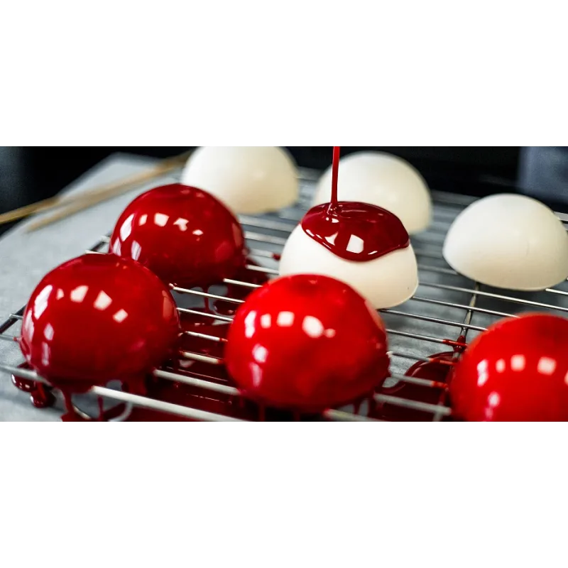 Большой онлайн курс "Шоколадные фигурки и пирожные в виде героев мультфильмов" (Александр Кислицын)