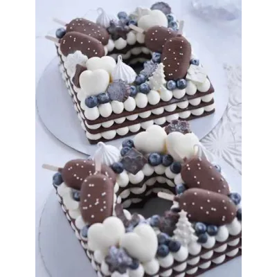 Торт-цифра (Любовь Таубе)