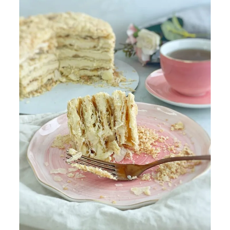 Сборник видеоуроков "Зимние торты и десерты" (Наринэ Шахраманян)