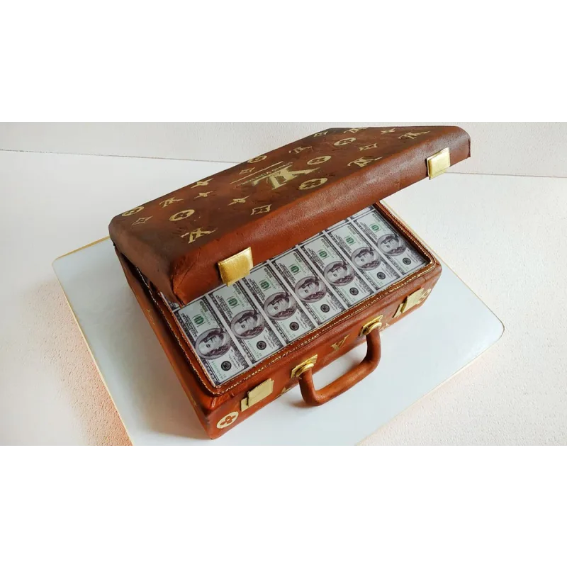 Оригинальный Торт "Чемодан с деньгами" (Ксения Енакиевская)