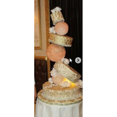 [gala.cake.couture] Торт падающий. (Галина Егиазарян)