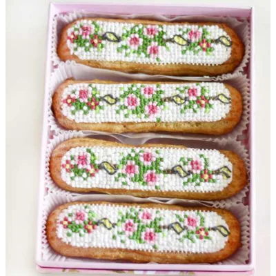 Эклеры с вышивкой в «Точечной технике» (Ксения Мороженко)