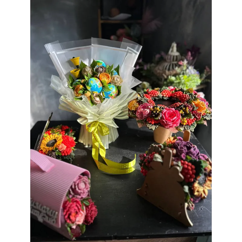 [ВегБукет] Восхитительные бюджетные букеты из зефира к 1 сентября (Юлия Чувьюрова)