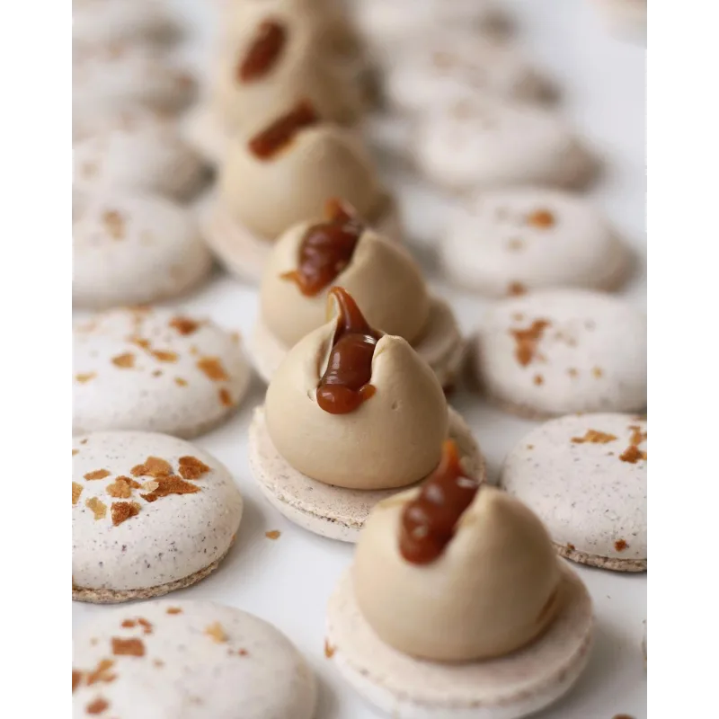 Макарон "Карамельный чизкейк" (sweetsbyalice)