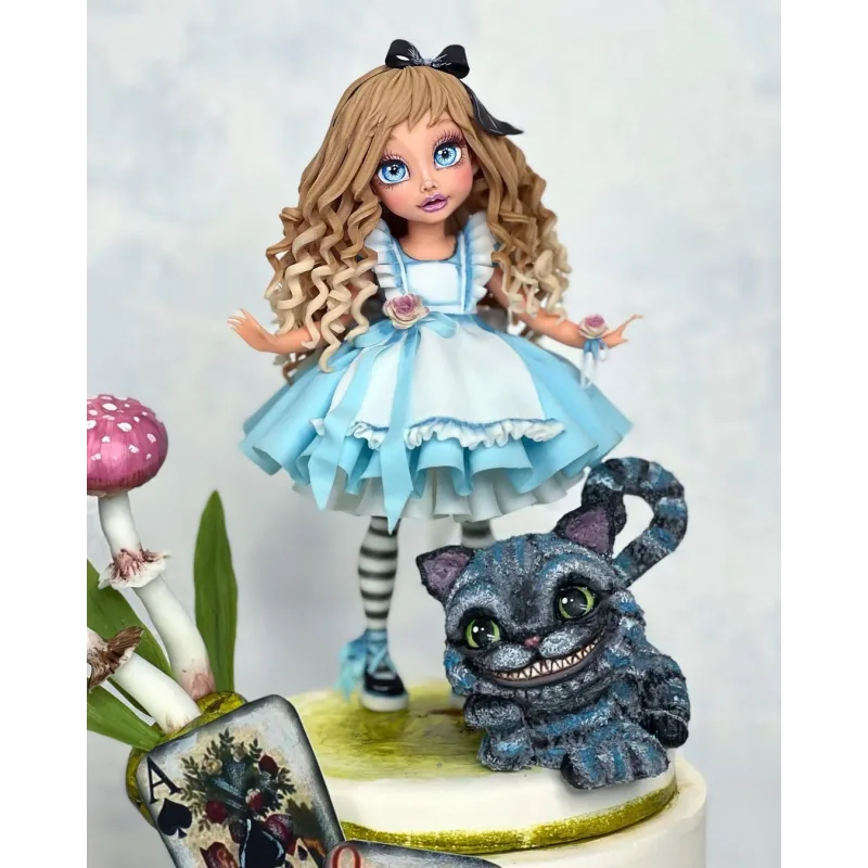 Алиса в стране чудес (Диля Кабилова)