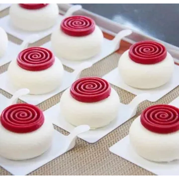 Рецепт пирожных Малиновый йогурт (Вера Никандрова)