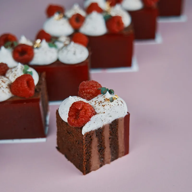 Онлайн курс "Simple Cakes" (Ксения Нохрина)