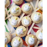 Маршмэллоу и сэндвичи (Ляйсян Казыргалина)