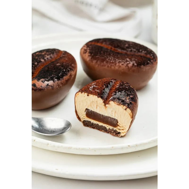 Корпусные муссовые пирожные (Александра Овешкова)