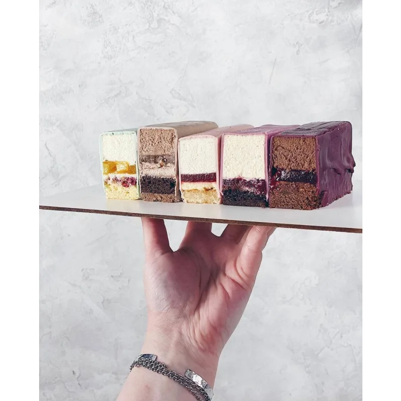 Нарезные муссовые пирожные (Елена Богомолова, zimnyaya_dolci)