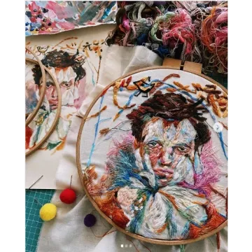 Курс Интенсивная вышивка (Лиза Смирнова)