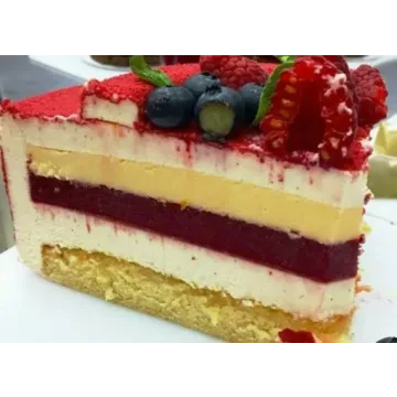 Муссовый торт «Ягодный пломбир» (Надежда Голубцова)