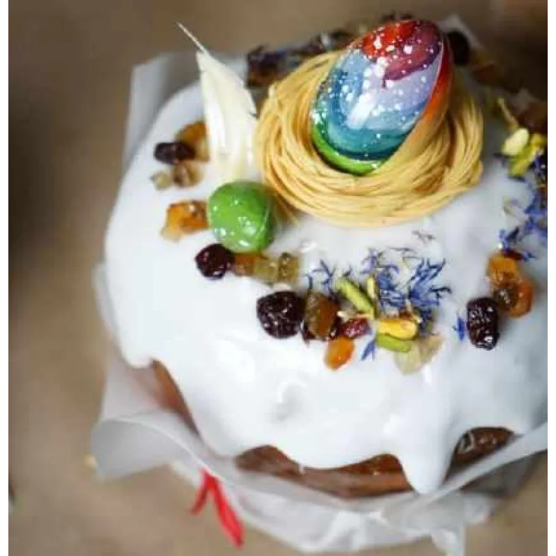 Кулич с цукатами, миндалем и сахарной помадкой (Людмила Букина)