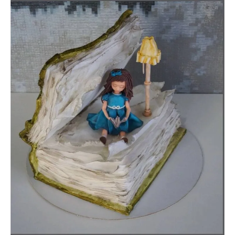 Старинная книга (Елена Гнут)