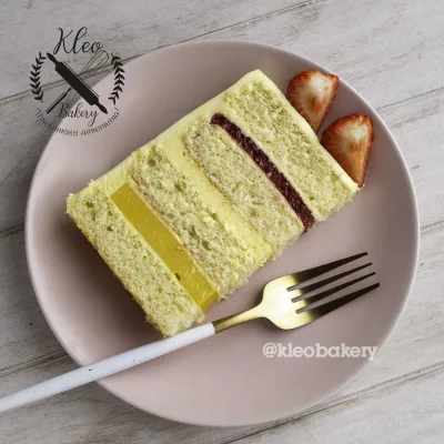 [Kleobakery] Торт "Манго-малина” (Кристина Леоненко)