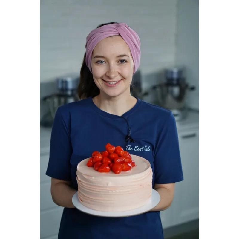 Торт "Клубничное мороженое" (Анна Ульянова, Anuta_maletina)