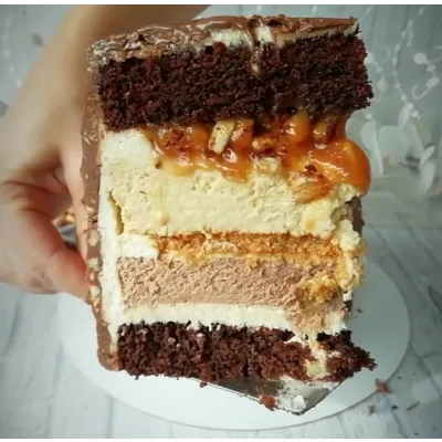 Торт «Идеальный Snickers» (buenocake)