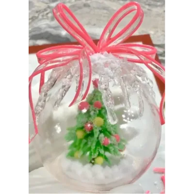 [Artconfi.studio] Кристально прозрачный шарик с ёлочкой внутри (Виктория Токмакова)