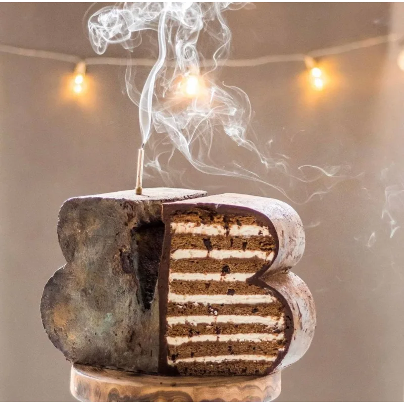 Торт буква (Мария Бондарева, bmb_school)