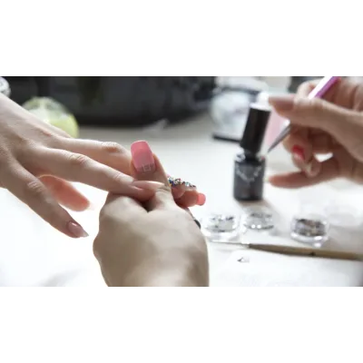 Моделирование ногтей для начинающих  (Анастасия Лукша)