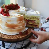 Торт Малина-Фисташка (Ксения Нохрина)