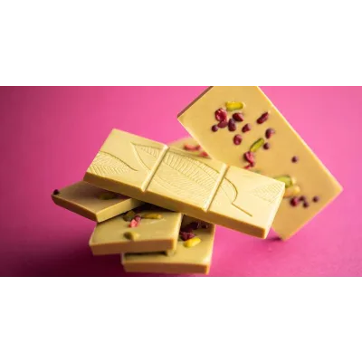 Шоколадная плитка фисташка-малина (Ханс Овандо)