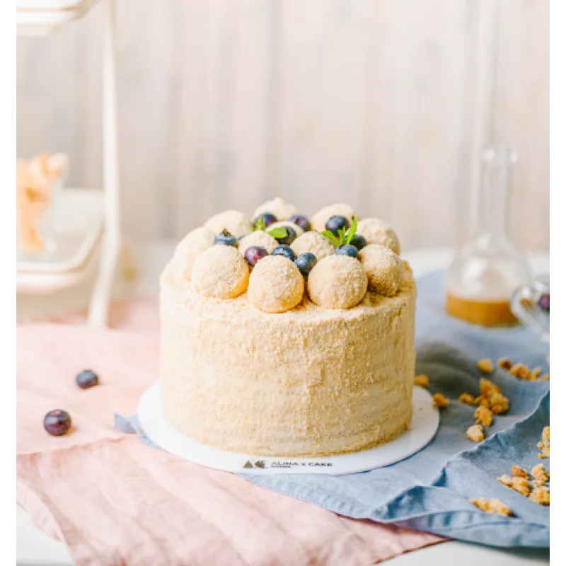 [Alina2cake School] Онлайн-курс "Торты без бюджета". Тариф Самостоятельно (Алина Ахмадиева)