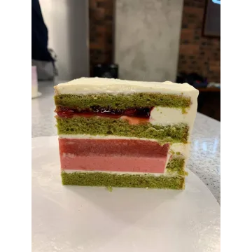 Торт "Матча-Клубника" (Наталья Оленникова, imbir_gvozdika)