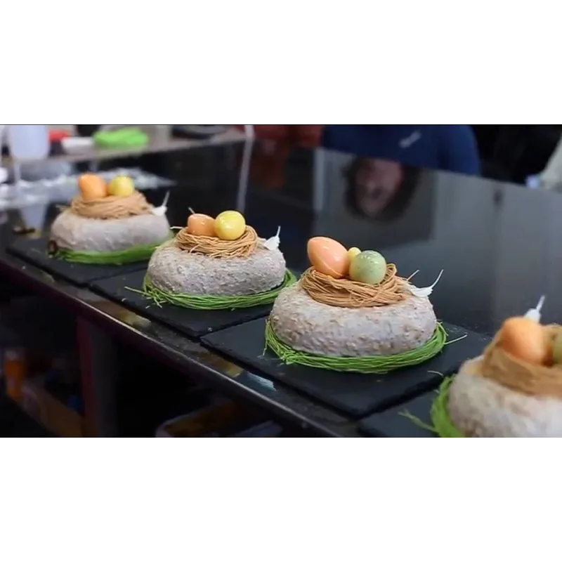 Банановый кекс с пасхальным декором (Людмила Букина)