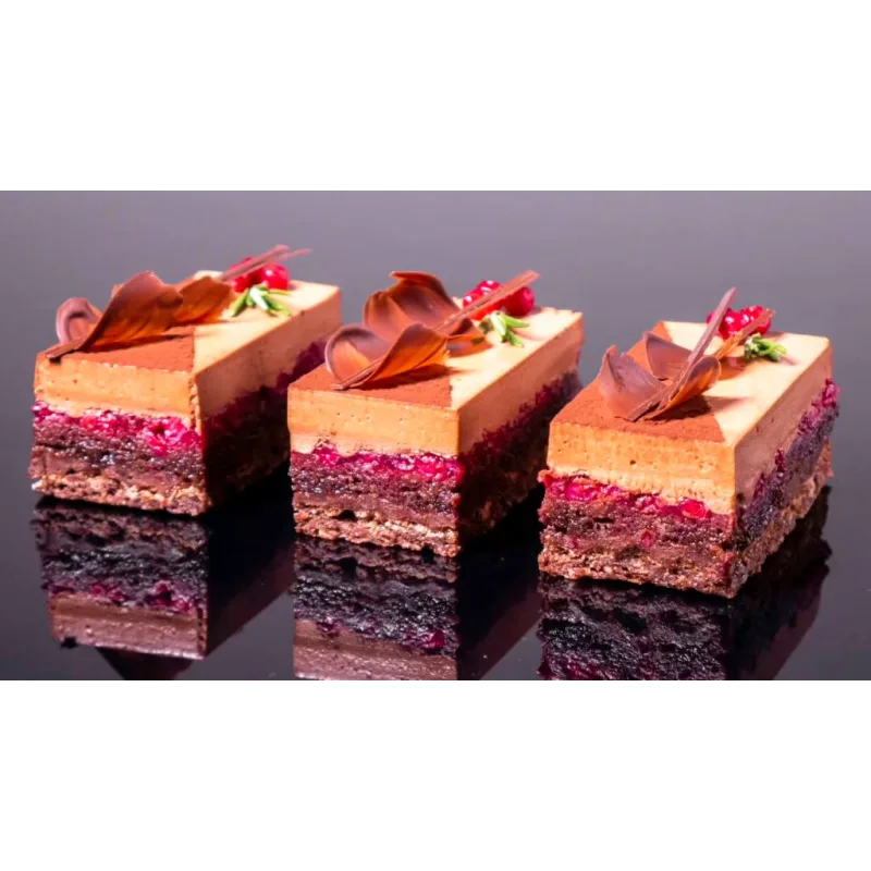 [Pastry School] Нарезные пирожные 3.0 Новая классика от "А" до "Я" (Елена Крохмаль)