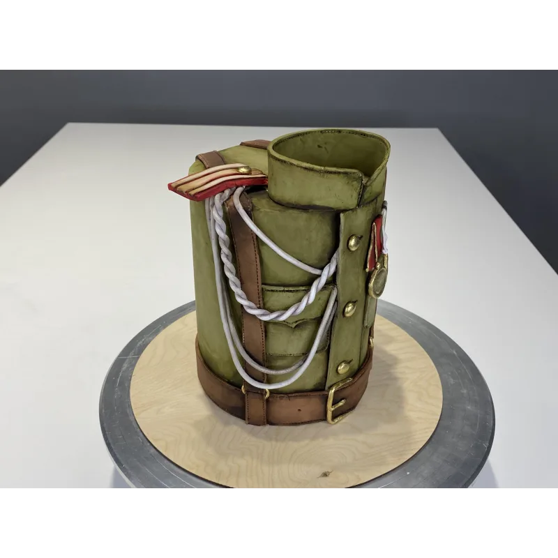 Декор торта "Костюмы" (Елена Гнут)