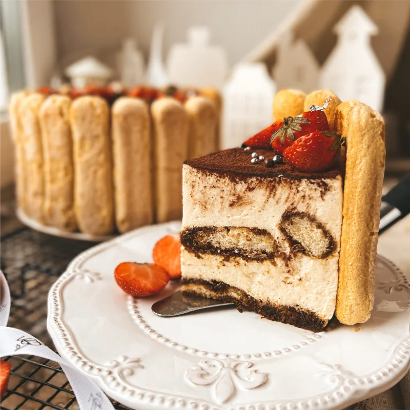 Онлайн курс "Simple Cakes" (Ксения Нохрина)