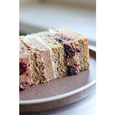 Торт Кофейно - ореховый, черная смородина (Нюта Зеленская)