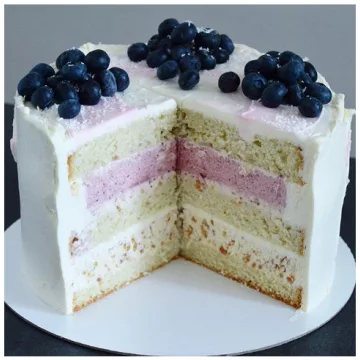 Торт «Клубничный рафаэлло» (selfsweets_spb)