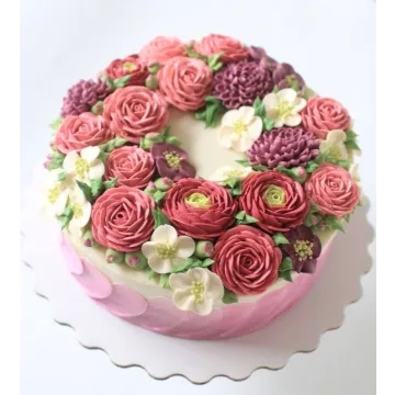 Торт с цветами из крема (Анна Галич)