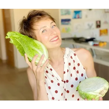 В своей тарелке (Мария Попова)